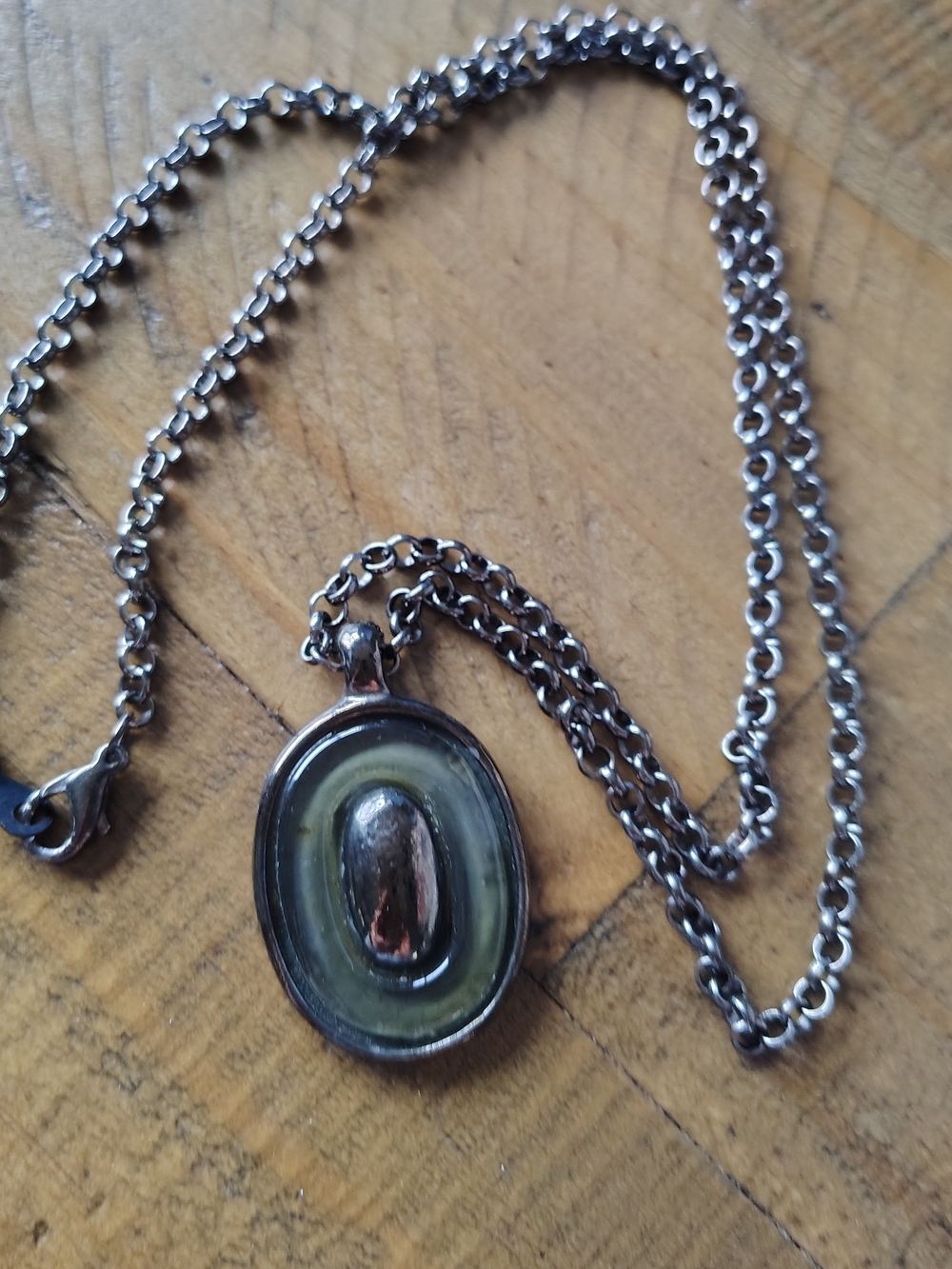 Silver-Tone Oval Pendant Necklace with Olive Green Accent